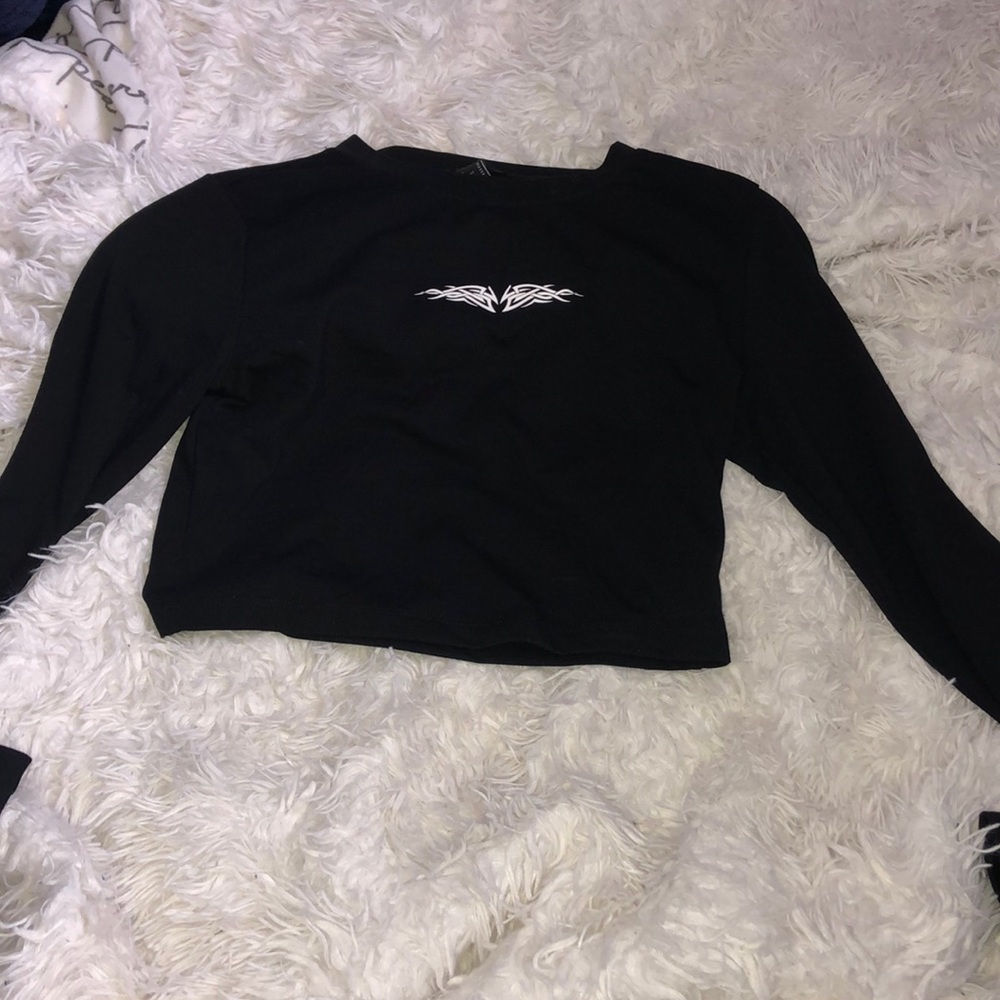 Long sleeve angel wing crop top